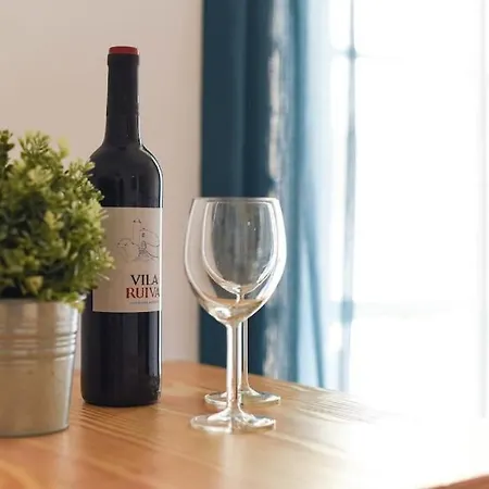 Portuguese Classic Flat At Historic Center Lisboa