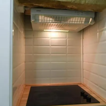 Portuguese Classic Flat At Historic Center Lisboa