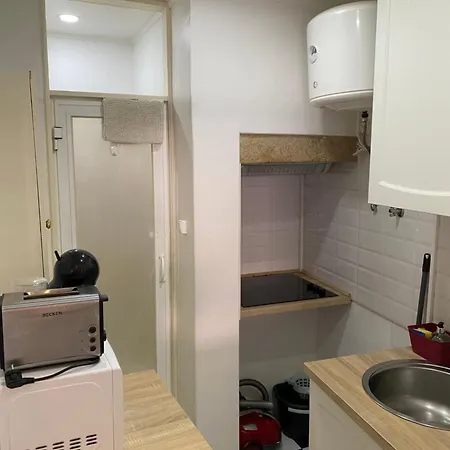 Portuguese Classic Flat At Historic Center