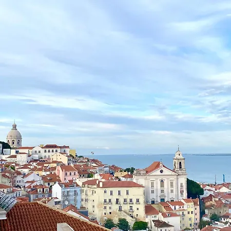 Portuguese Classic Flat At Historic Center Appartamento Lisbona
