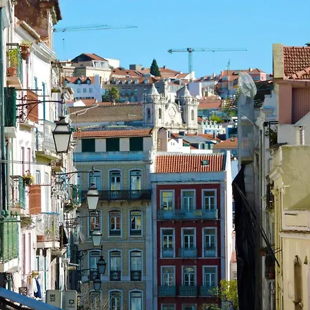 Portuguese Classic Flat At Historic Center شقة